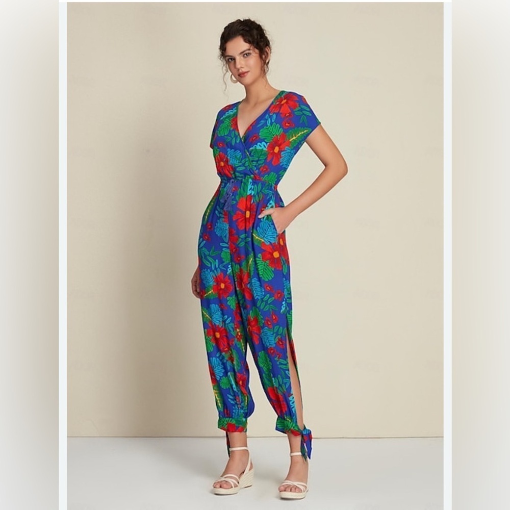 Dress Forum Satin Feel Blue Red Tropical Print Split Leg Ties Jumpsuit Small